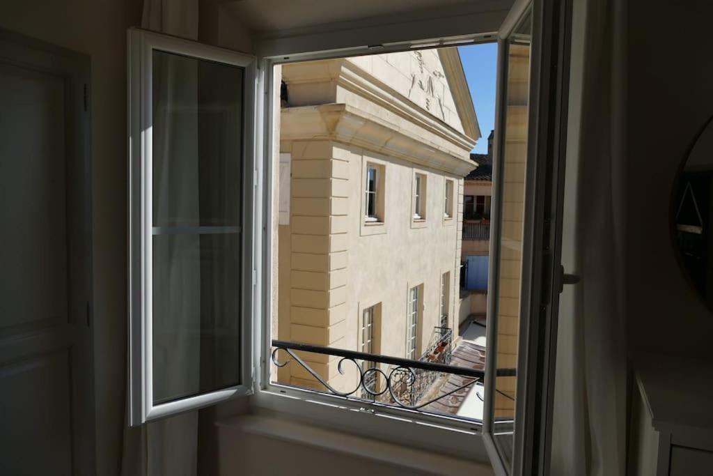Appartement Clim & Piscine Sur Golf Pont-Royal Exterior photo